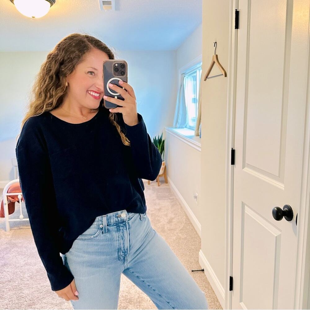 GAP Navy Blue Ribbed Crewneck Knit Long Sleeve Top Large